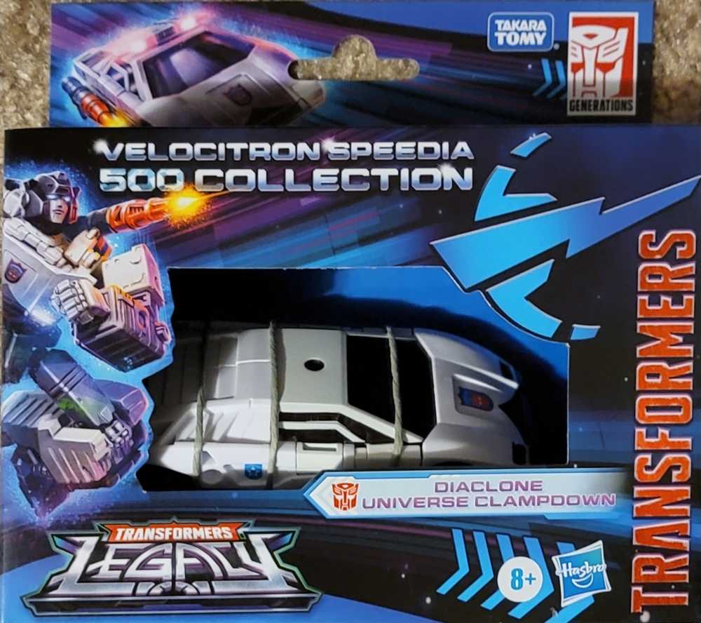 Clampdown (Sideswipe) - Hasbro Takara Tomy (Diaclone Universe (Japan G1)) action figure collectible [Barcode 5010994115432] - Main Image 1