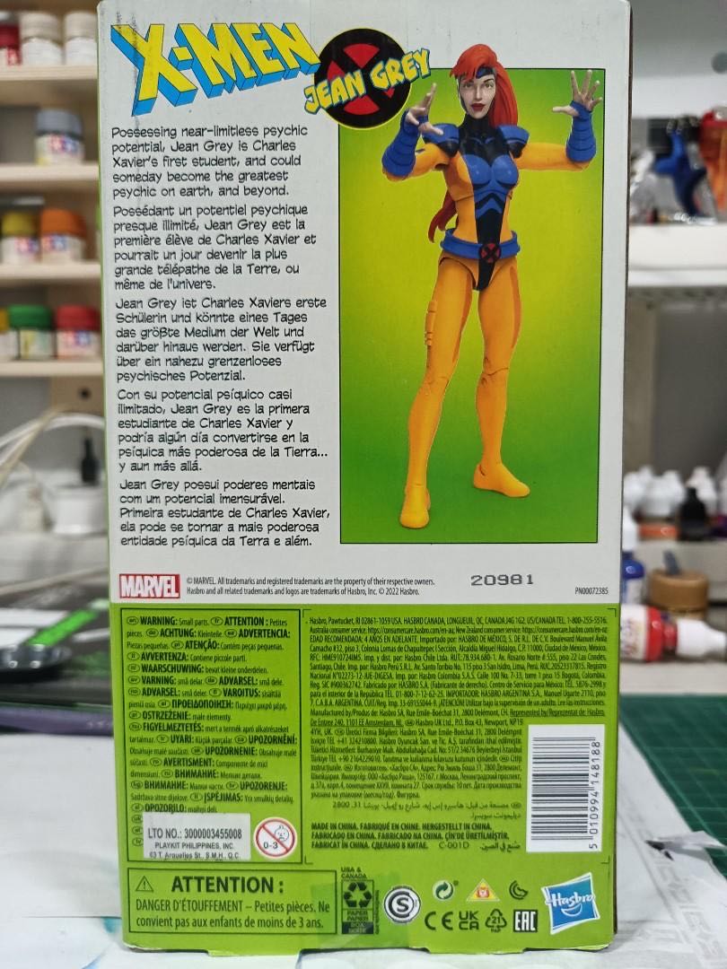 Jean Grey (X-Men TAS) - Hasbro (Marvel Legends X-Men VHS) action figure collectible [Barcode 5010994148188] - Main Image 3