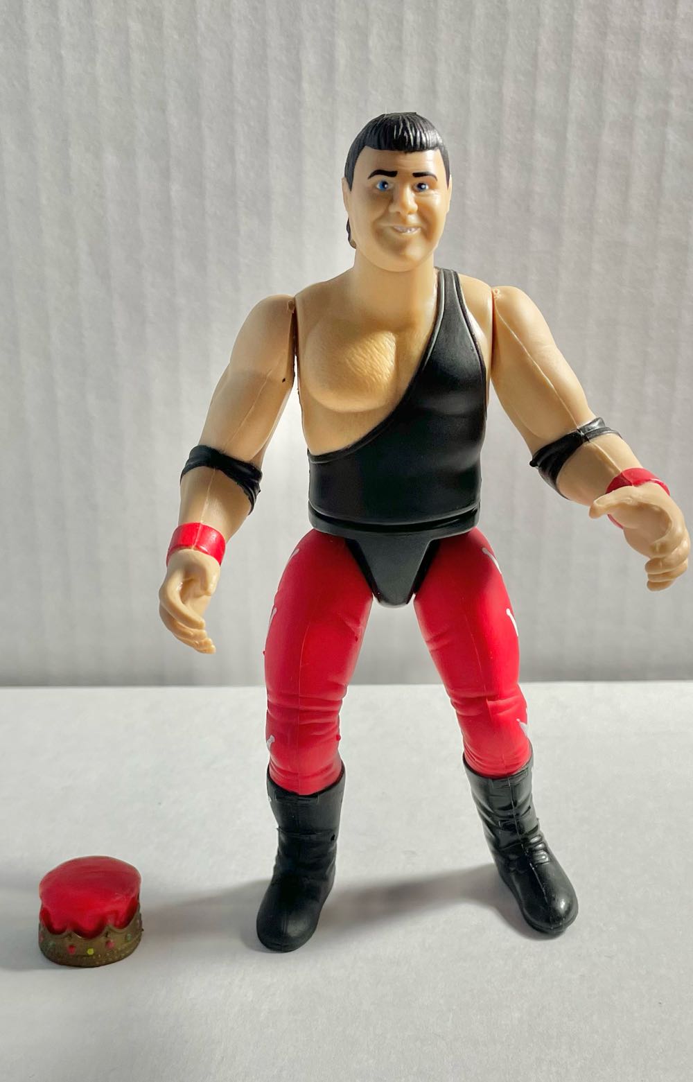 Jerry “The King” Lawler - WWF Jakks Pacific BCA (WWF Jakks Pacific BCA “Bad Boys” Superstars Series 4) action figure collectible - Main Image 3