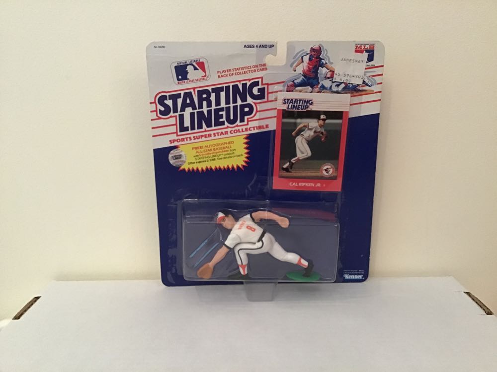 O‚o‚g‚i‚e B‚o‚o‚g‚i‚e & Behemo‚t‚h‚: Vynl. Vinyl Figurine Bundle With 1 Compatible Protector 34000 B