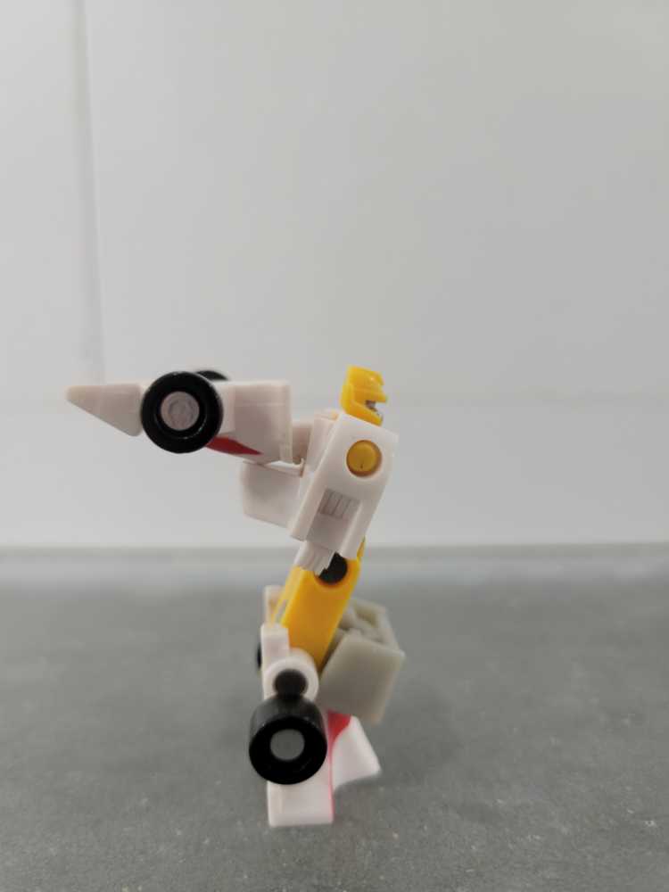 Streetwise - Hasbro (Universe) action figure collectible - Main Image 2