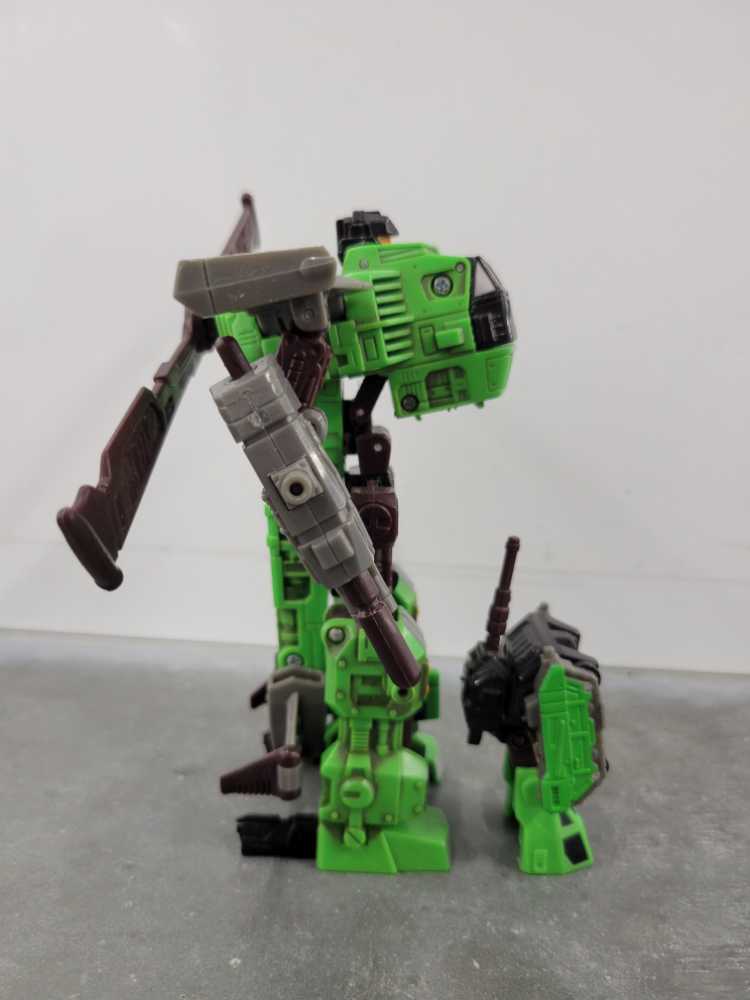 Cyclonus With Crumplezone Powerlinx  - Hasbro (Armada) action figure collectible - Main Image 3