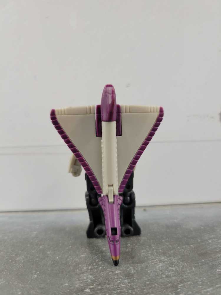 Jetstorm With Sonar And Runway Air Assault Team Dark Star Saber - Hasbro (Transformers Armada) action figure collectible - Main Image 3