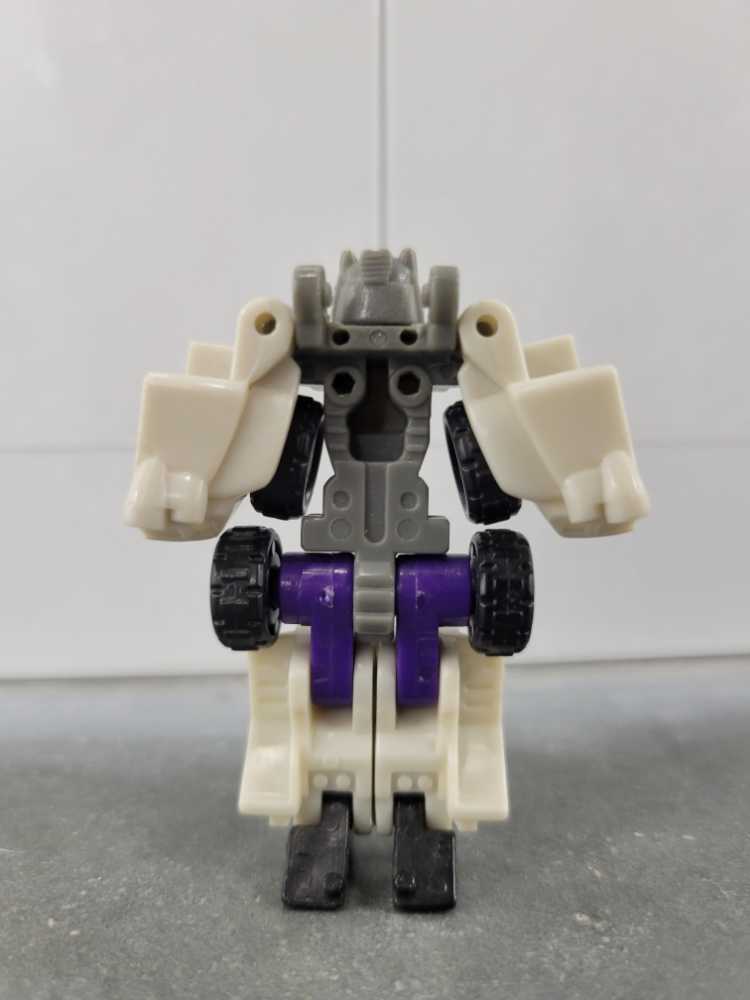 Rollbar - Hasbro (Armada) action figure collectible - Main Image 3