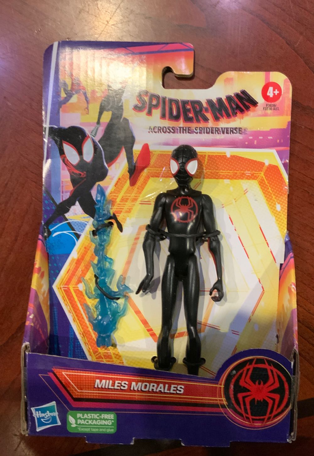 Miles Morales - Hasbro (Spider-man Across The Spider-verse) action figure collectible [Barcode 5010994121358] - Main Image 2