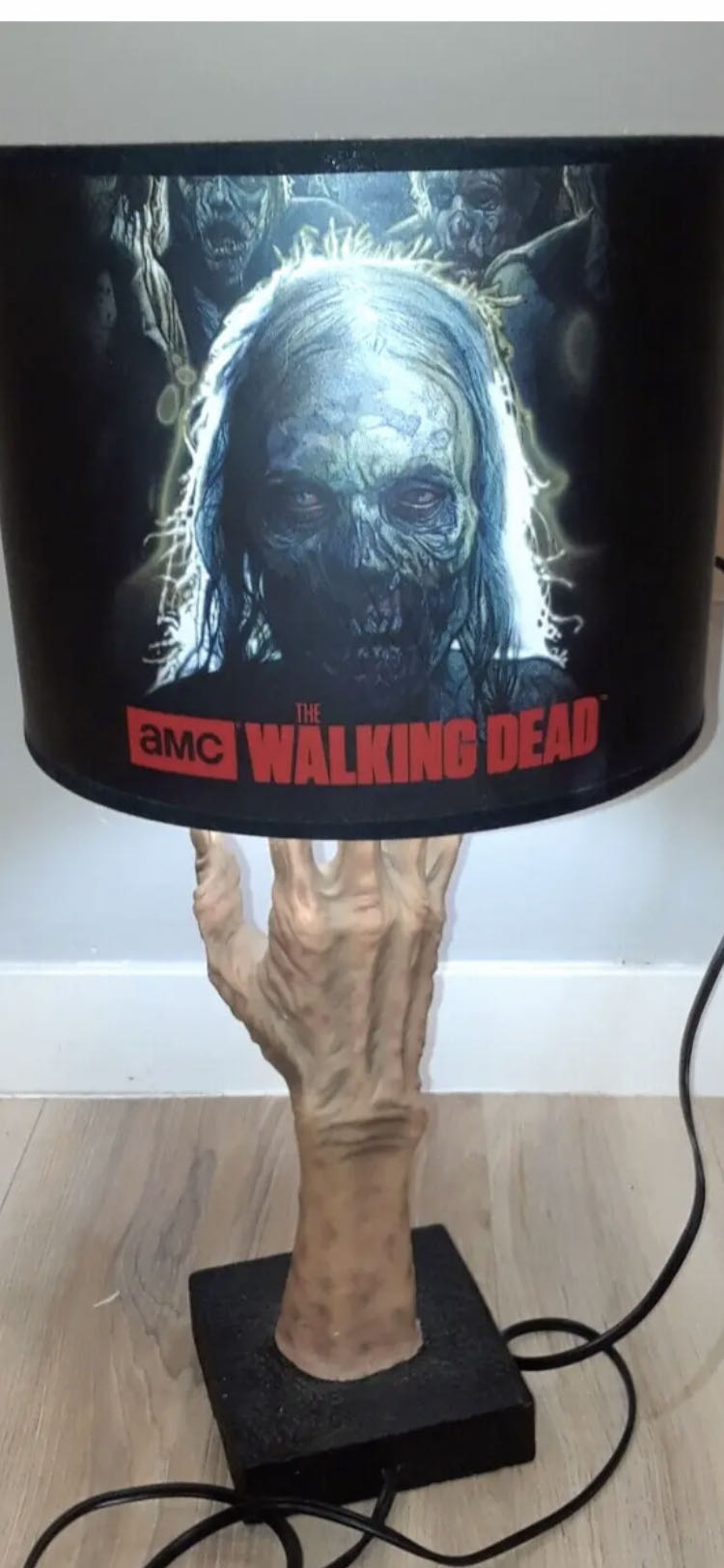 Walking Dead Zombie Hand Lamp  action figure collectible - Main Image 3