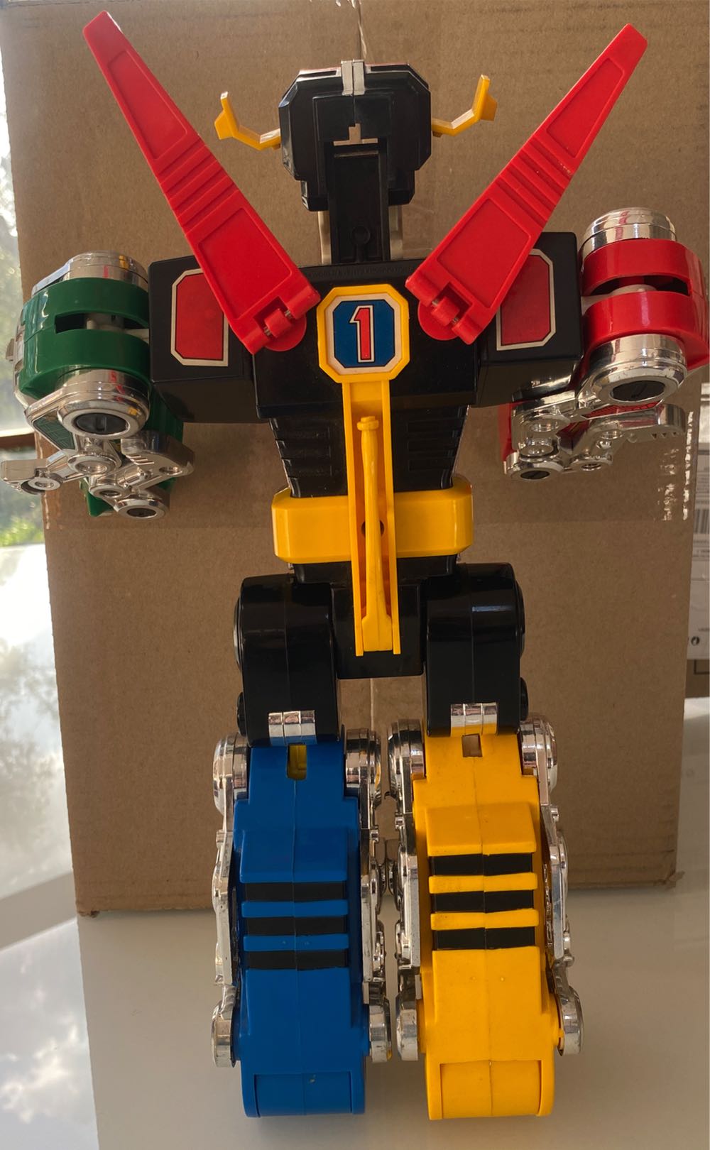 1984 Voltron World Events Complete - World Events action figure collectible - Main Image 2