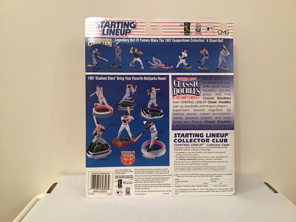 Ken Griffey, Jr. / Ken Griffey - Kenner (Classic Doubles) action figure collectible - Main Image 2