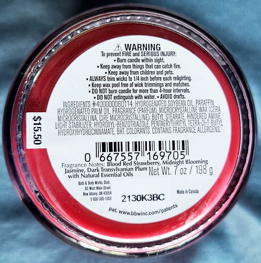 CANDLE: Halloween Bath & Bodyworks Vampire Blood Single Wick 2022 - Bath & Bodyworks Candle (Halloween Candle) action figure collectible [Barcode 667557169705] - Main Image 2