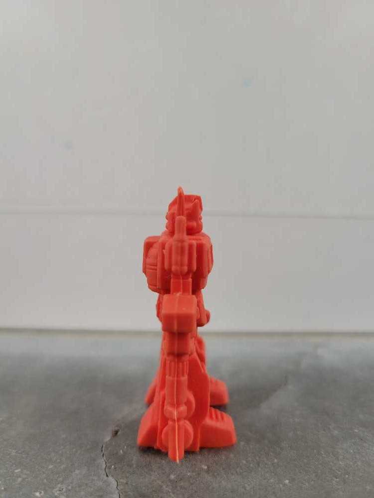 31 Optimus Prime 1st - Hasbro (Decoy) action figure collectible - Main Image 2