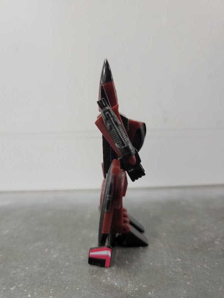 Thrust 2nd (Robot Mode)  - Hasbro (World’s Smallest Transformers WST) action figure collectible - Main Image 2