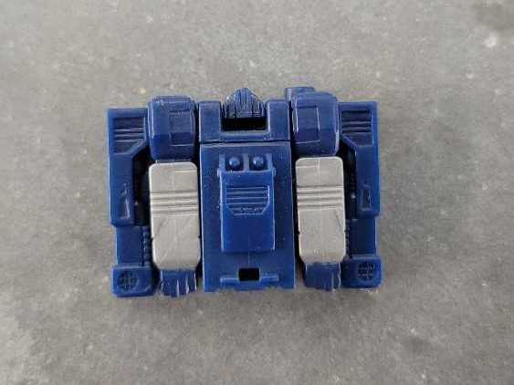 Soundwave With Ravage 2nd Cassette Mode - Takara (World’s Smallest Transformers WST) action figure collectible - Main Image 4