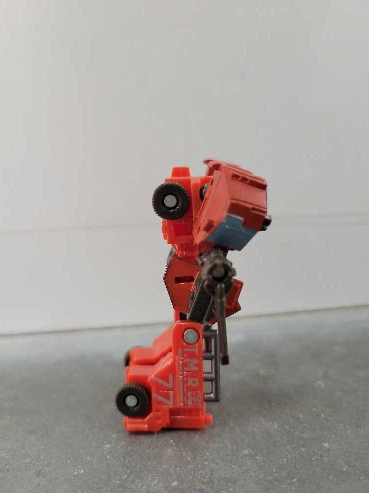 Firebot With Divebomb And Strongarm Night Rescue Team - Hasbro (Classics) action figure collectible - Main Image 4