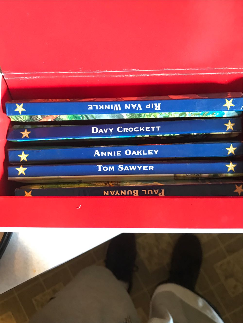 American Classics Collection 5 Books  action figure collectible [Barcode 9782764106686] - Main Image 3