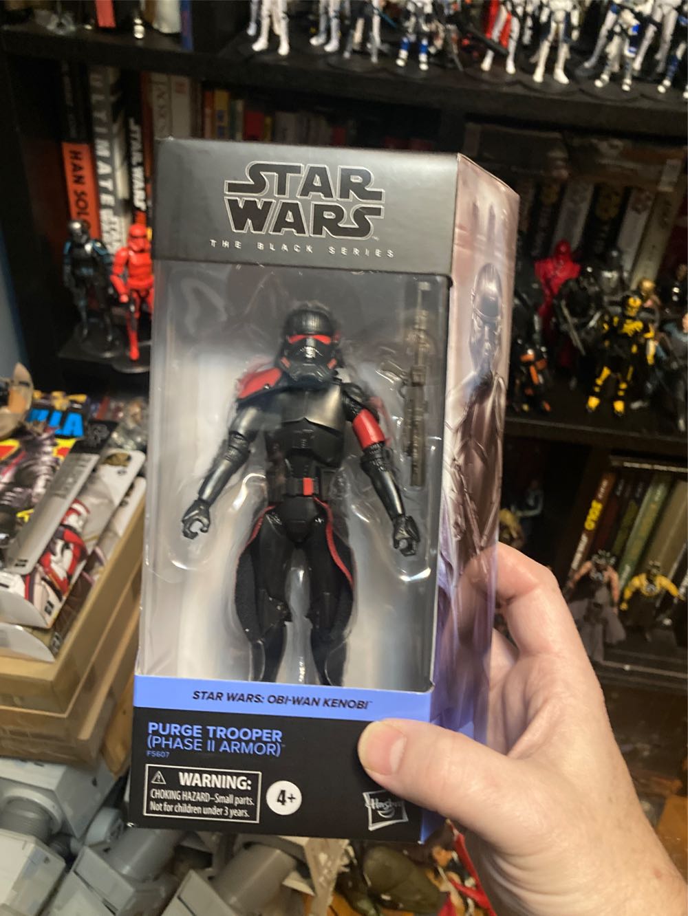 Imperial Purge Trooper (Phase II Armor) - Hasbro (Star Wars: Obi-Wan Kenobi) action figure collectible [Barcode 5010993970247] - Main Image 4