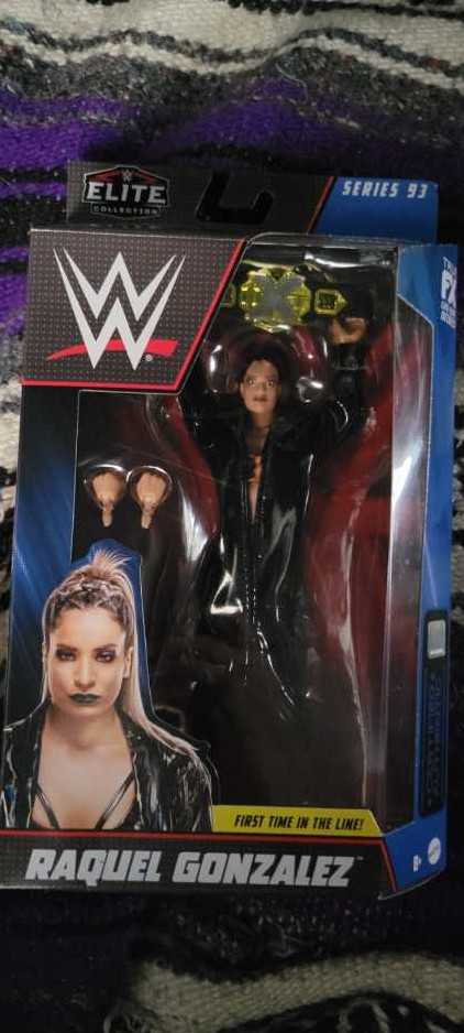 Raquel Gonzalez Elite 93 - Mattel (Wwe Elite) action figure collectible [Barcode 194735021642] - Main Image 2
