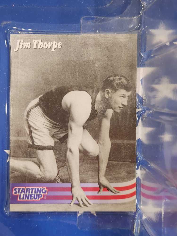 Starting Lineup USA Olympic Track And Field Jim Thorpe - Kenner (Starting Lineups: Timeless Legends) action figure collectible [Barcode 076281689876] - Main Image 4