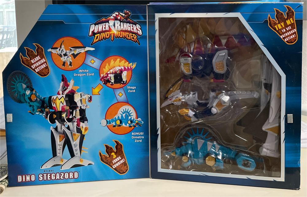Power Rangers Dino Thunder Deluxe Dino Stegazord - Bandai action figure collectible [Barcode 045557107833] - Main Image 2