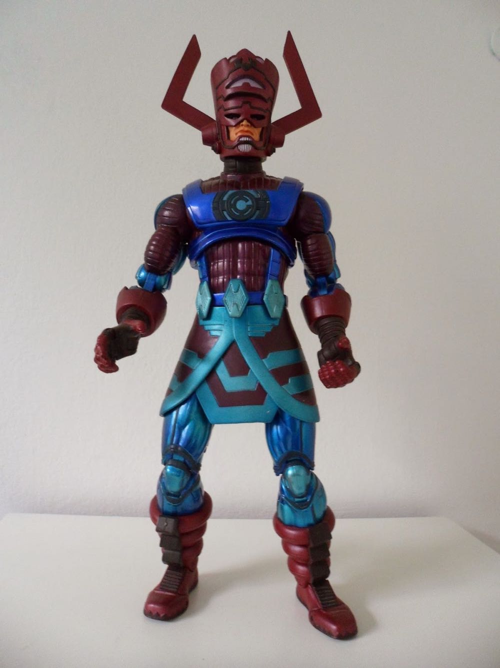 Galactus - Toy Biz (Marvel Legends) action figure collectible - Main Image 2