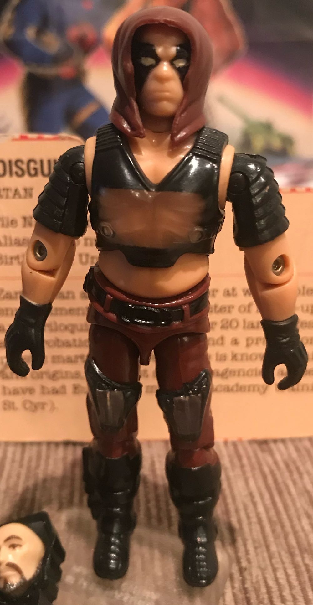 1984 Zartan v1 - Hasbro (G.I. Joe) action figure collectible - Main Image 2