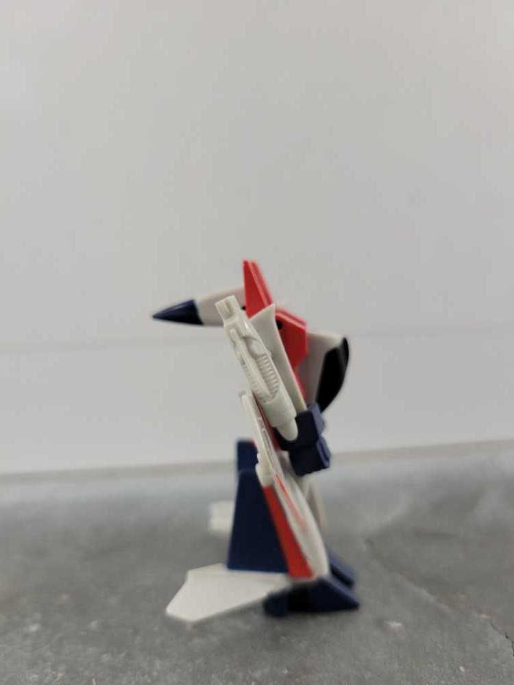 Starscream (Robot Mode) 3rd - Takara (World’s Smallest Transformers WST) action figure collectible - Main Image 2