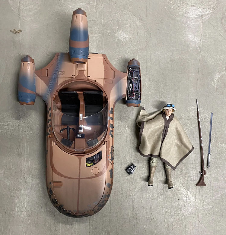X-34 Landspeeder with Luke Skywalker - Disney/Hasbro (Star Wars The Black Series 6) action figure collectible - Main Image 4