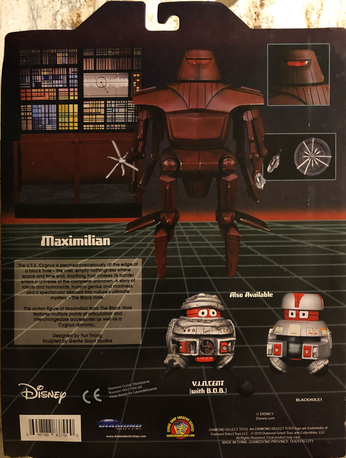 Maximilian - Diamond Select (The Black Hole) action figure collectible - Main Image 2