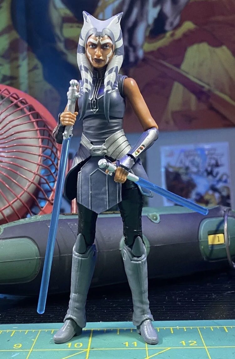 Ahsoka Tano TBS [P4] TCW02 - Hasbro (Star Wars: The Clone Wars) action figure collectible - Main Image 3