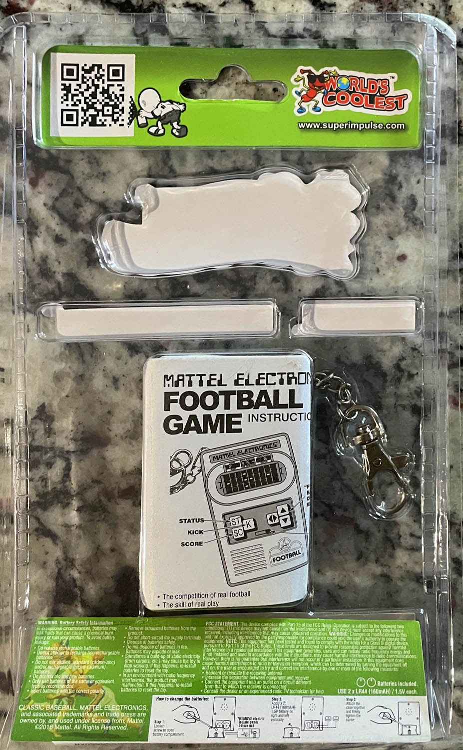 Football - Worlds Coolest Toys (Mattel Electronics) action figure collectible - Main Image 2