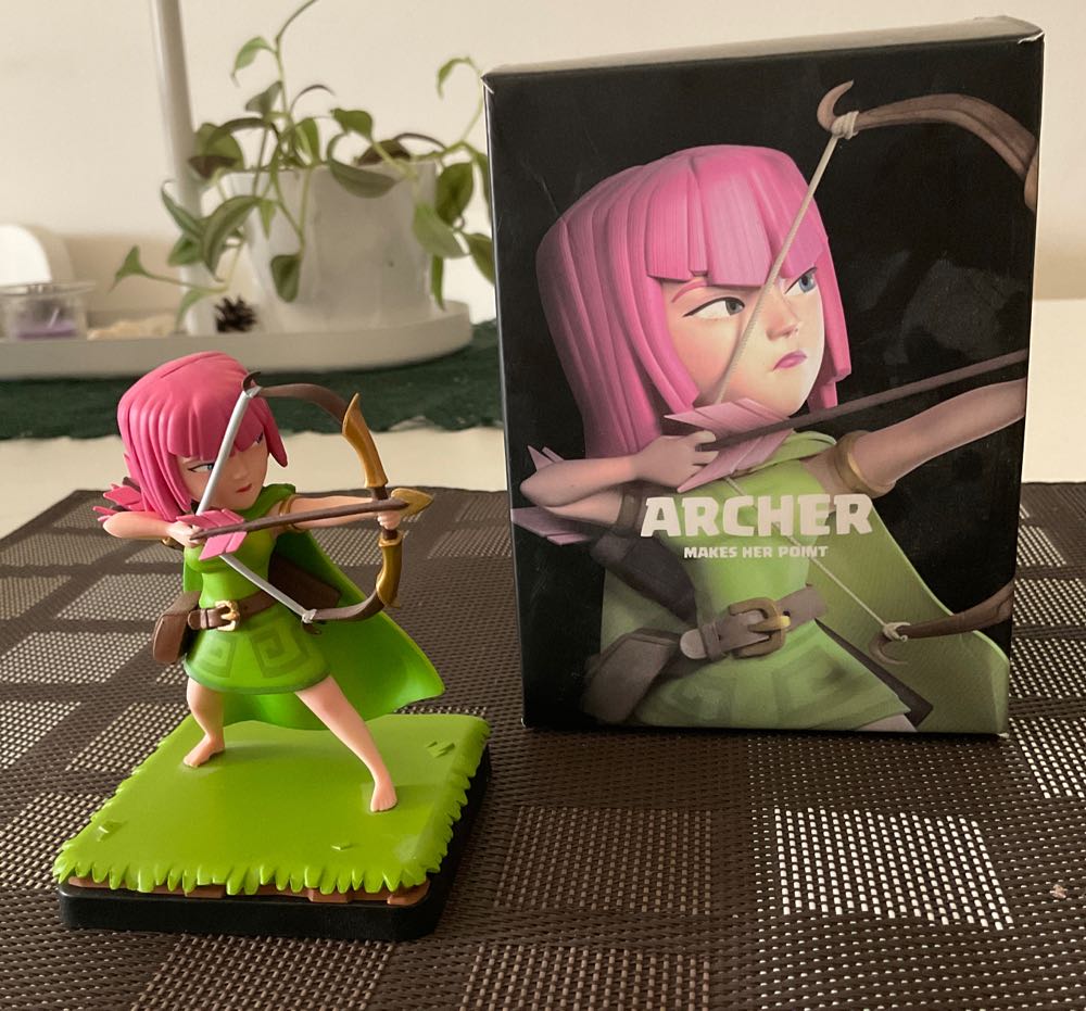 Clash of Clans Archer - Kotobukiya action figure collectible [Barcode 190526004689] - Main Image 3