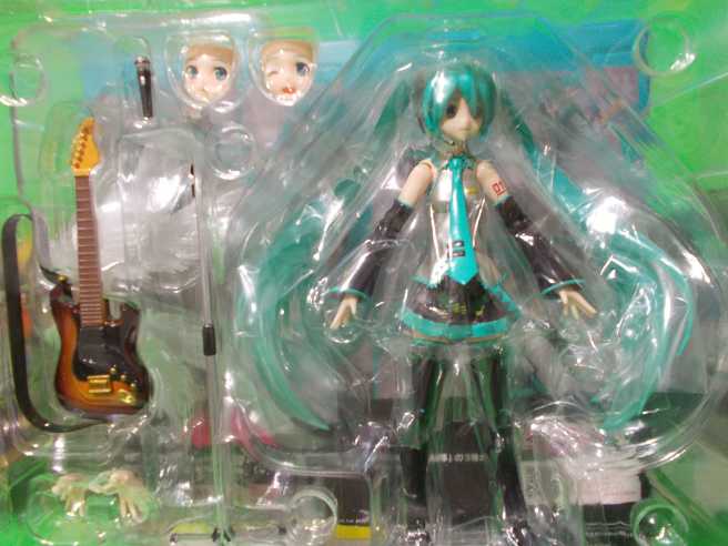 Figma Hatsune Miku 2.0 - Max Factory / Good Smile Company (Character Vocal Series 01: Hatsune Miku) action figure collectible - Main Image 2