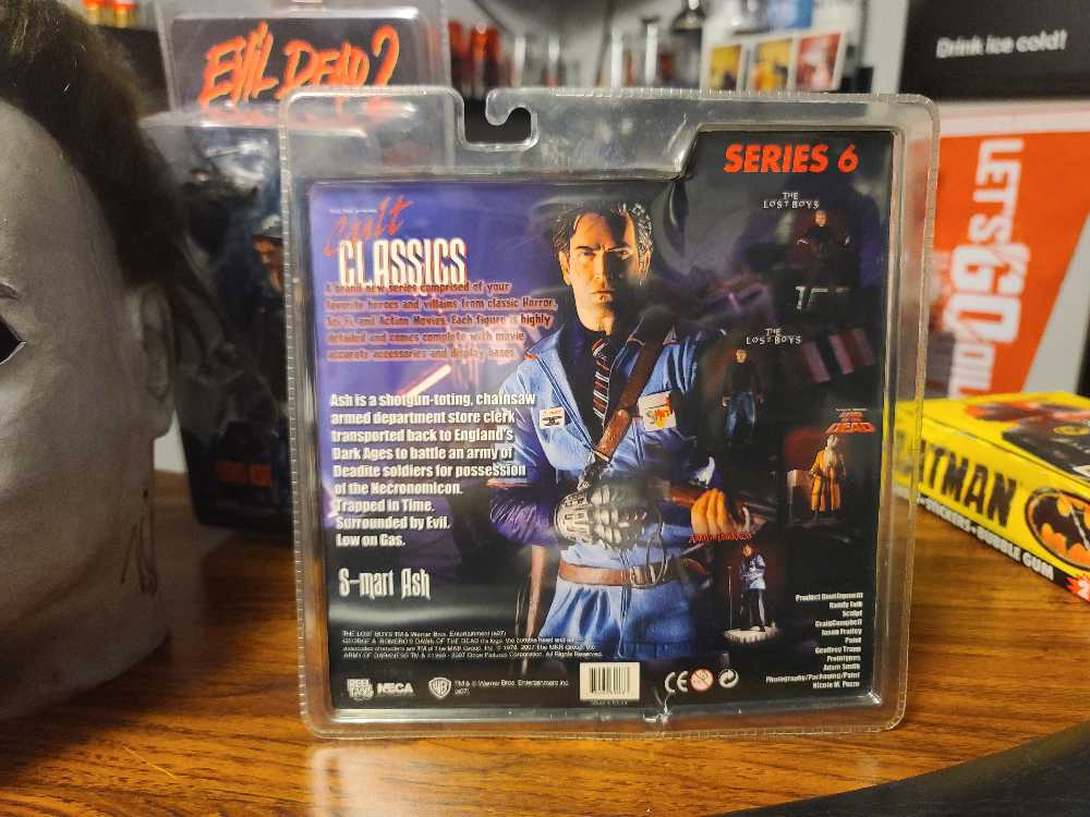 Neca Cult Classics Army Of Darkness S-Mart Ash - Neca (Horror) action figure collectible - Main Image 2