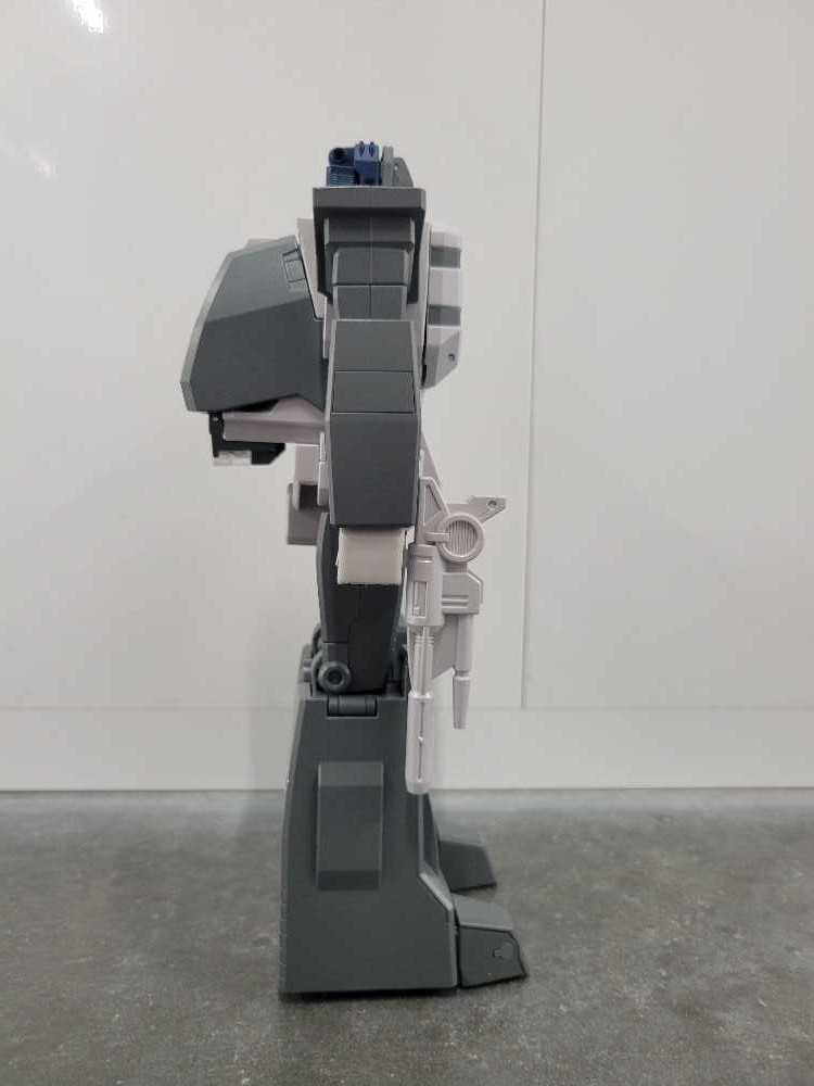 Hannibal Cerebros FT-40A Headmaster - Fanstoys (Masterpiece 1987) action figure collectible - Main Image 3