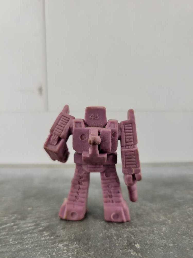 43 Scavenger 1st - Hasbro (Decoy) action figure collectible - Main Image 3