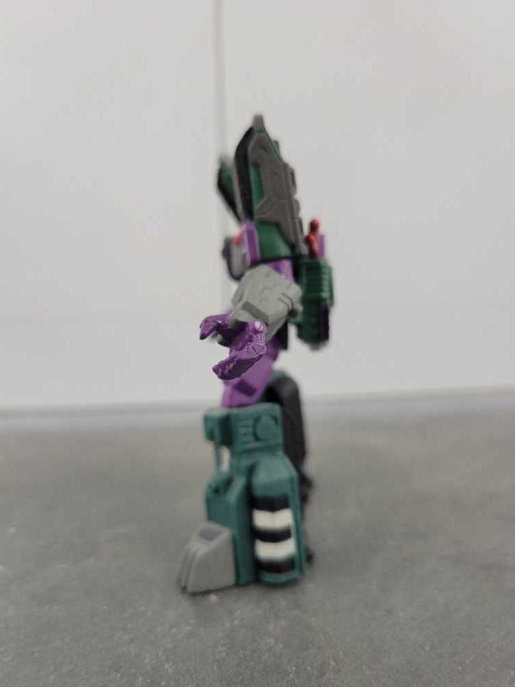 Megatron - Takara (Heroes Of Cybertron SCF) action figure collectible - Main Image 4