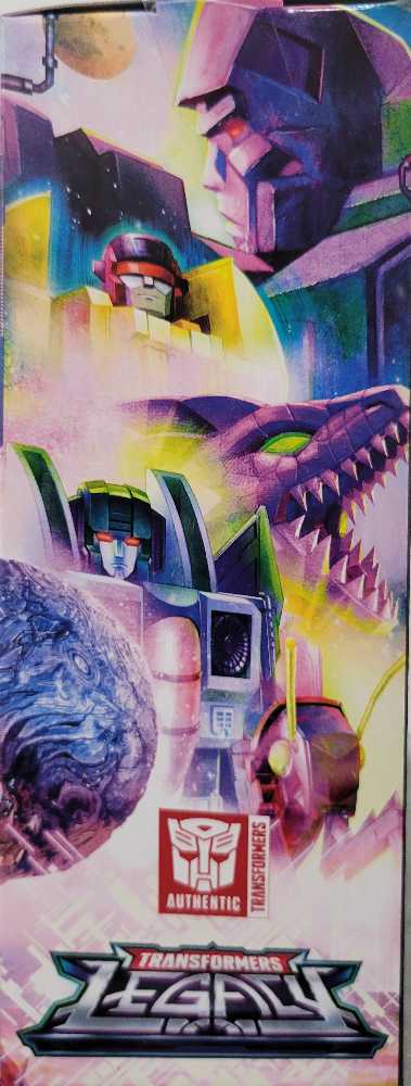 Soundwave - Hasbro (Legacy) action figure collectible - Main Image 4