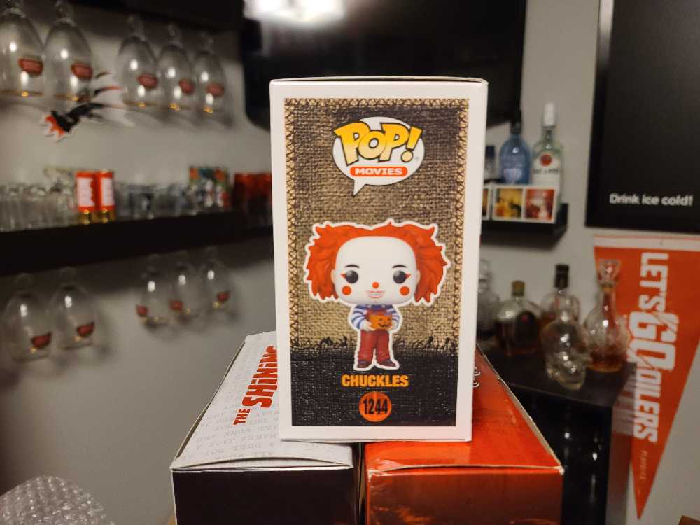 Funko Pop Movies 1244 Chuckles - Funko (Horror) action figure collectible - Main Image 4