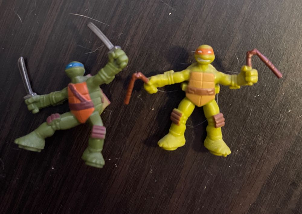 Nickelodeon Teenage Mutant Ninja Turtle Michelangelo Candy Tin