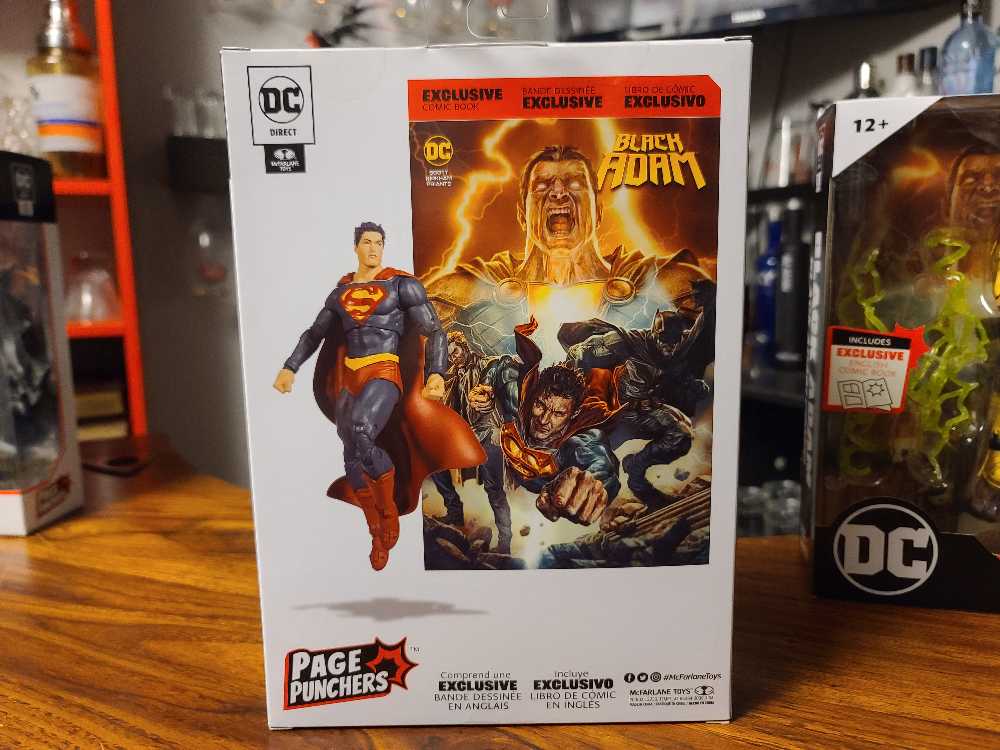 DC Direct Superman W/ Comic Book - DC Direct (Comic Book) action figure collectible - Main Image 2