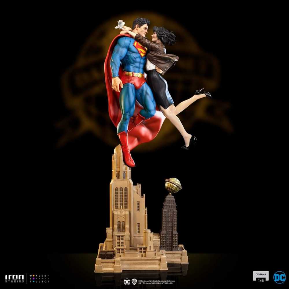 Superman and Lois, DC Comics Diorama - Iron Studios (DC Comics) action figure collectible - Main Image 3
