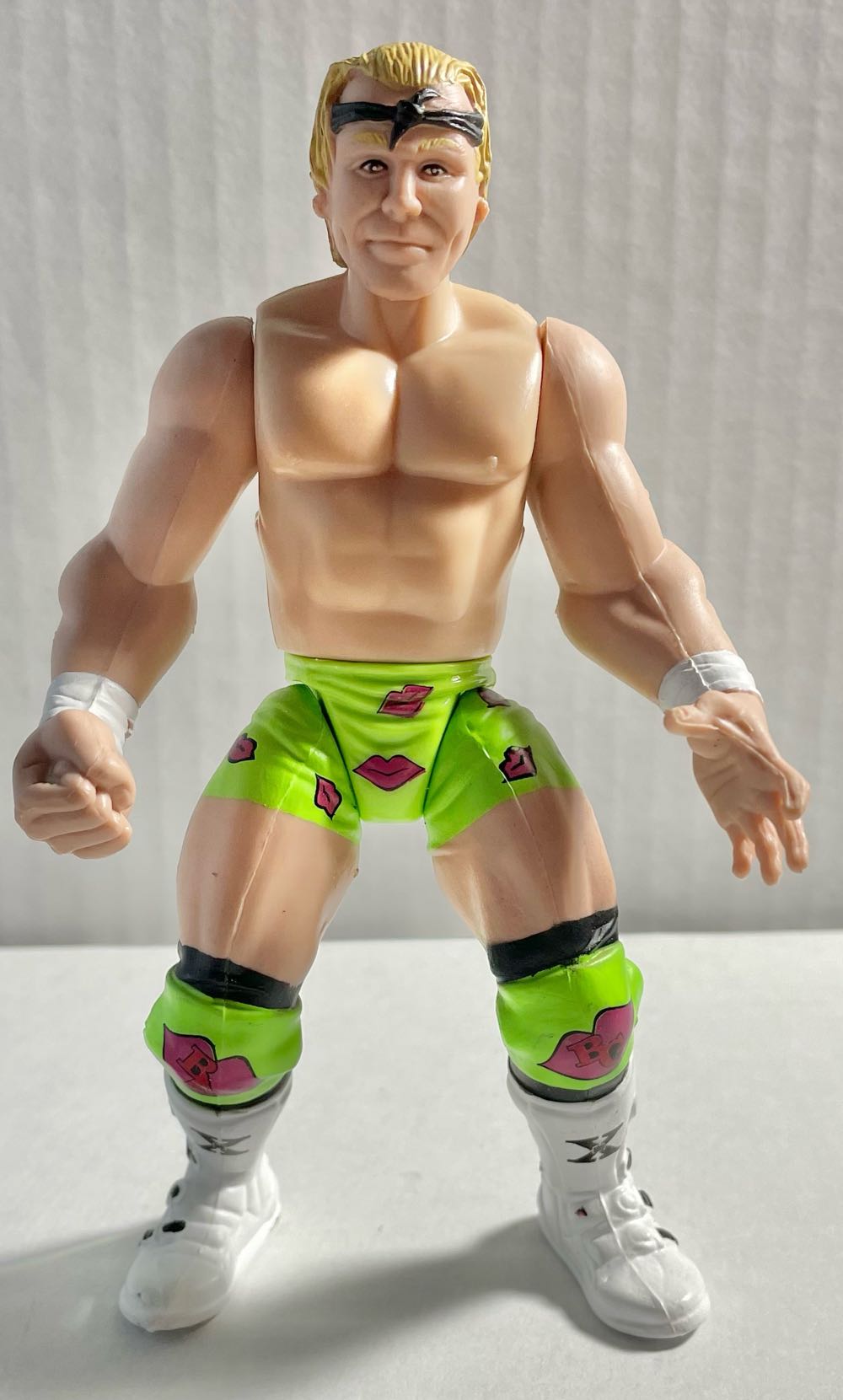 CANDLE: Halloween Kringle Graveyard Fog 2022