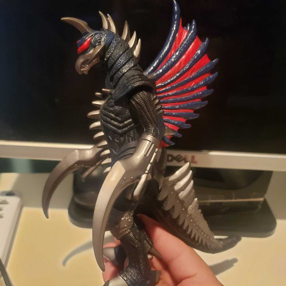 Bandai Gigan 2004 - Banpresto (Godzilla) action figure collectible - Main Image 3