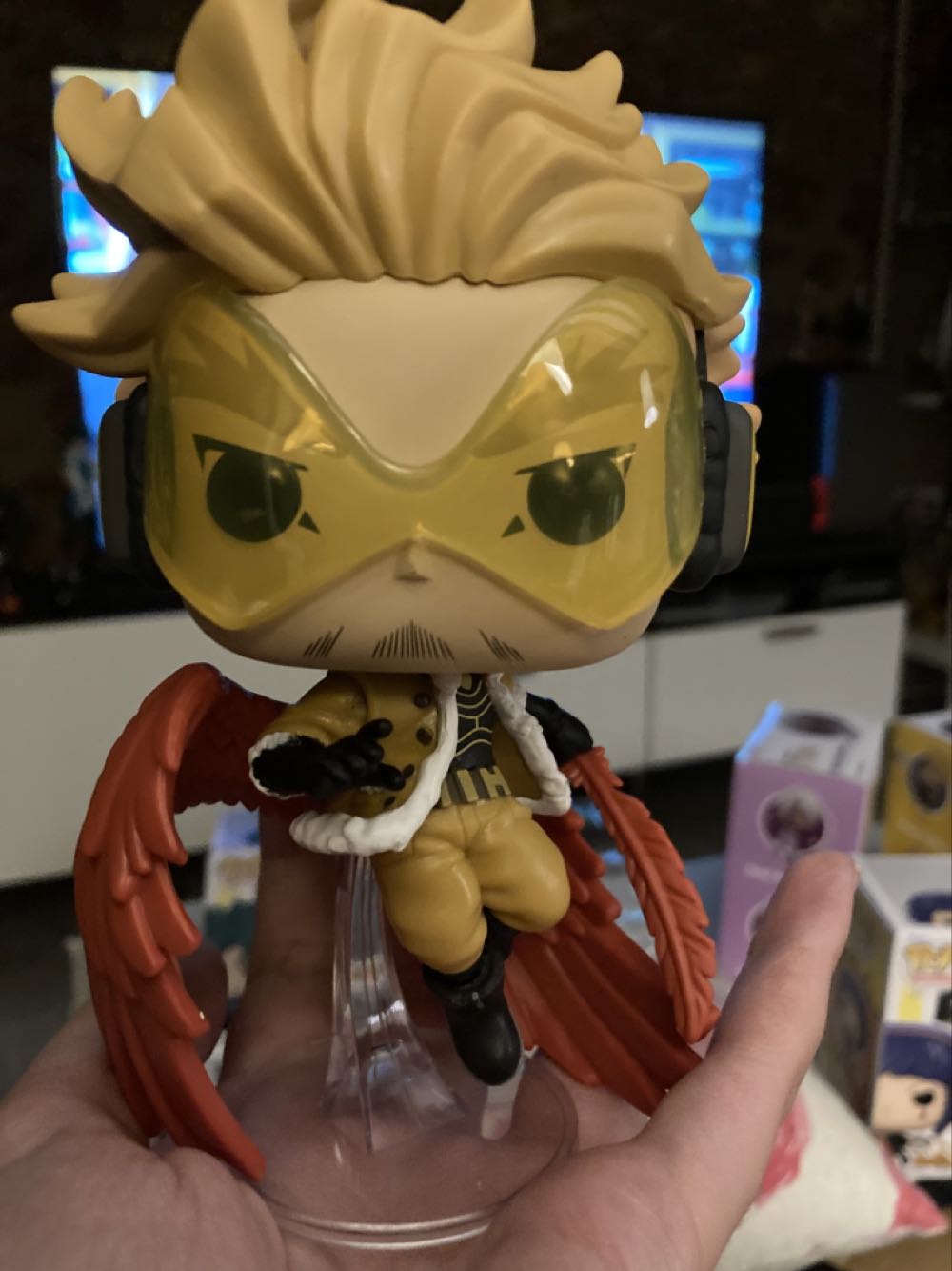 My Hero Academia: Hawks #1141 - Funko Pop Animation (My Hero Academia) action figure collectible [Barcode 889698580373] - Main Image 3