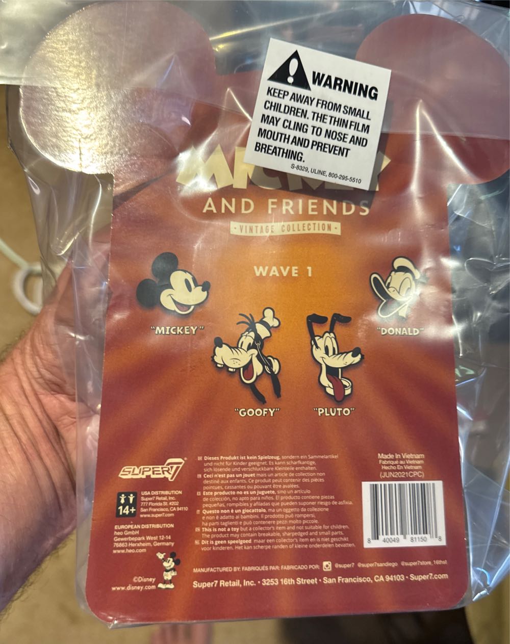 Super7 X Disney Mickey And Friends Vintage Collection Wave1 Donald Duck (Cold-Weather) Reaction Figure - Super7 (Disney) action figure collectible [Barcode 840049811508] - Main Image 3