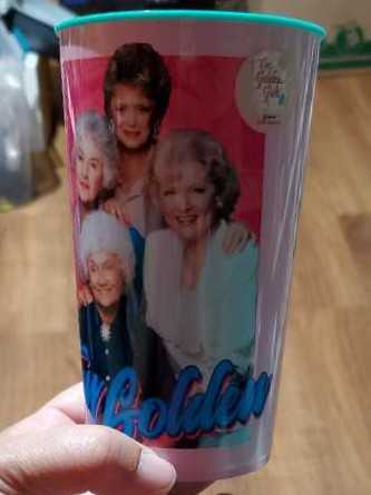 Betty White Golden Girls Stay Golden   action figure collectible [Barcode 810038301389] - Main Image 2