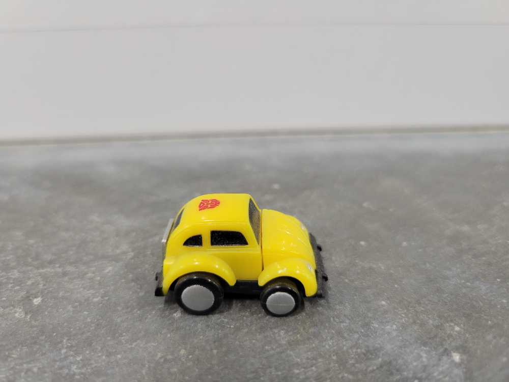 Bumblebee (Vehicle Mode) - Takara (World’s Smallest Transformers WST) action figure collectible - Main Image 3