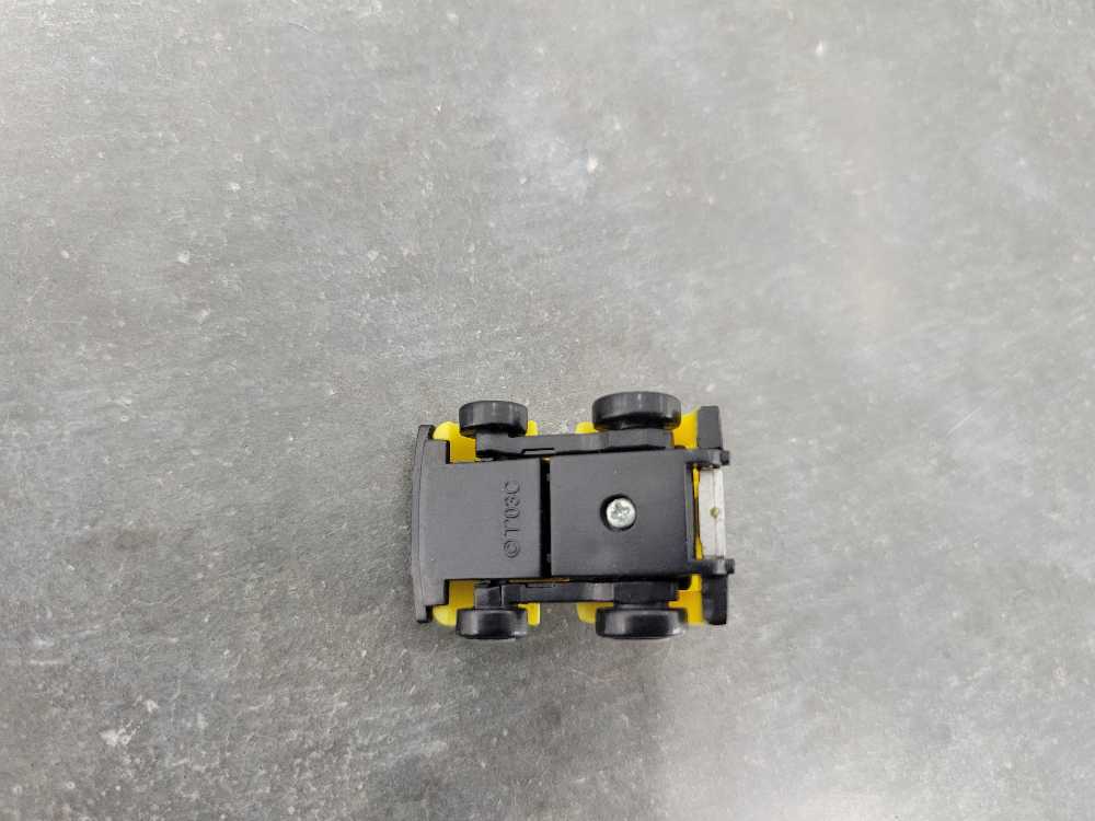 Bumblebee (Vehicle Mode) - Takara (World’s Smallest Transformers WST) action figure collectible - Main Image 4