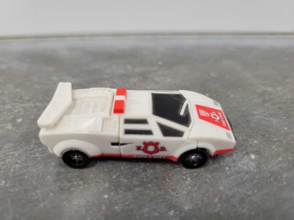 Red Alert (Vehicle Mode) 2nd - Takara (World’s Smallest Transformers WST) action figure collectible - Main Image 3
