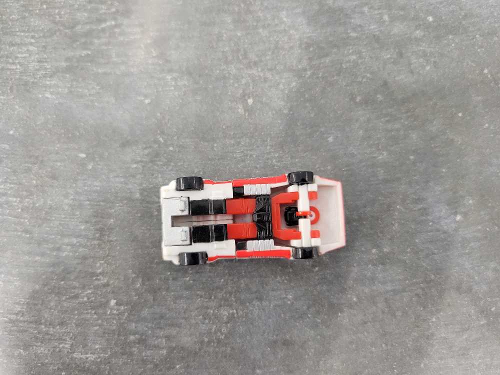 Red Alert (Vehicle Mode) 2nd - Takara (World’s Smallest Transformers WST) action figure collectible - Main Image 4