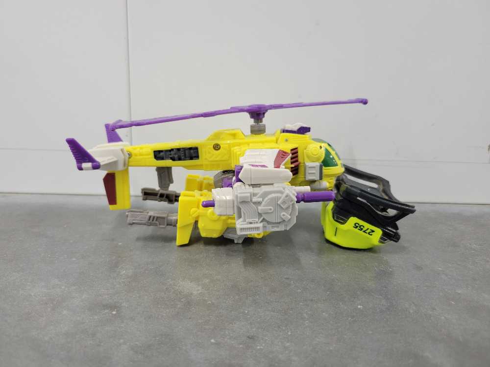 Buzzsaw Helicopter Mode - Hasbro (Cybertron) action figure collectible - Main Image 3